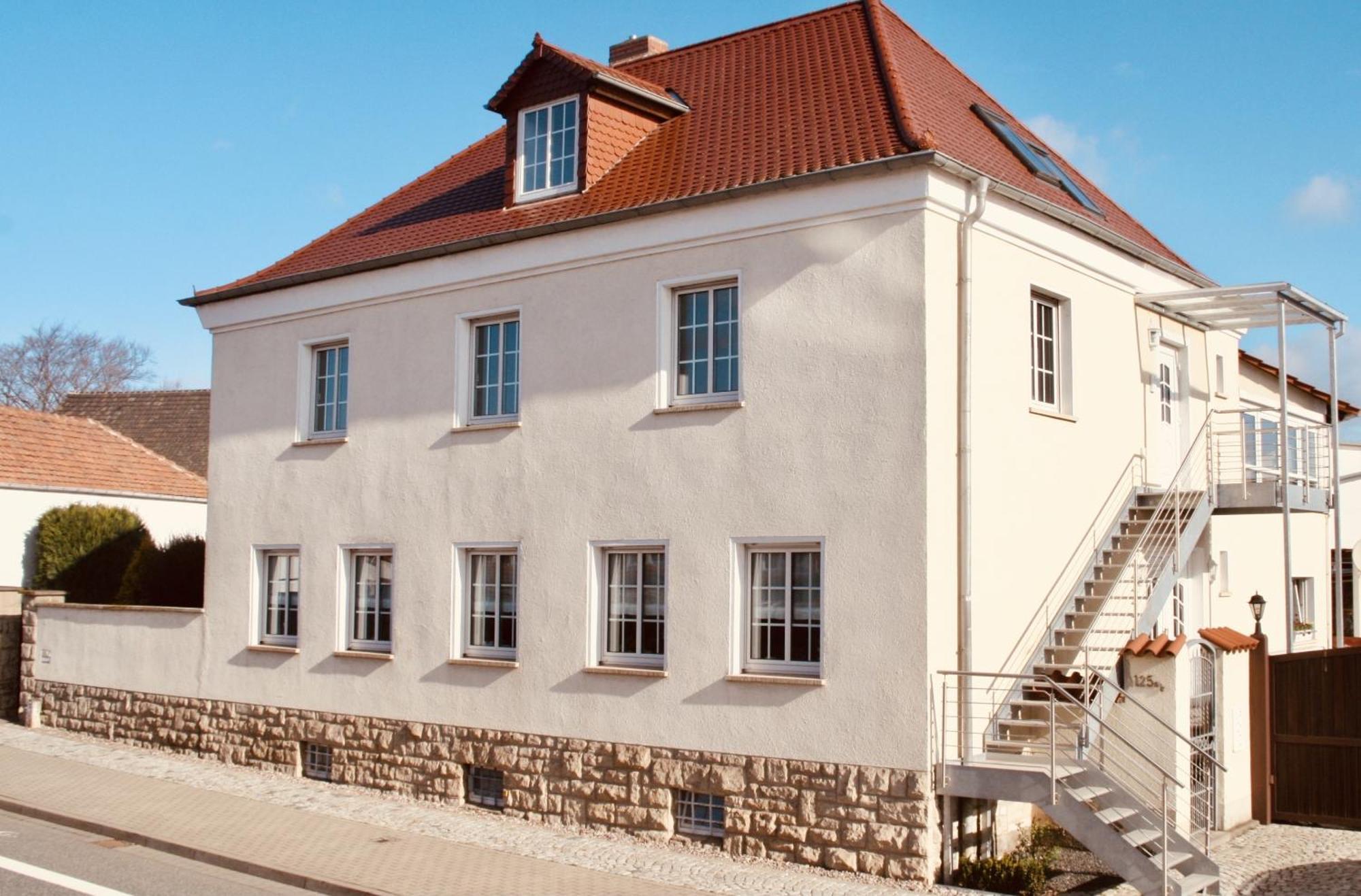 CASA REHSE - Stilvolles Apartment - 24h-Self-Check-in - kostenlos Parken&WLAN - ÖPNV 80 Meter - 55Zoll-TV Érfurt Exterior foto